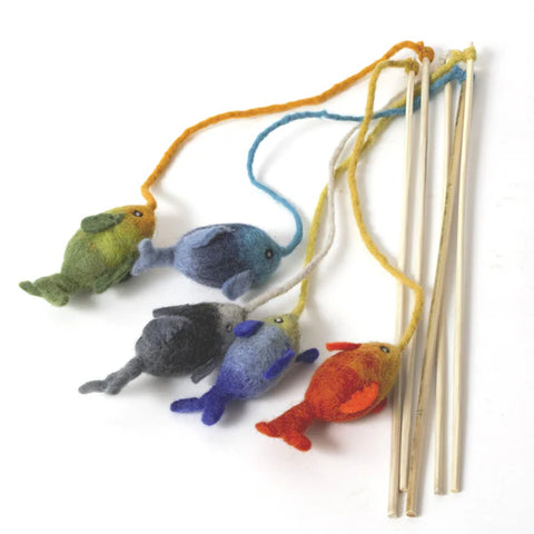Karma - Wool Felt Cat Teaser - Fish Assort Colors